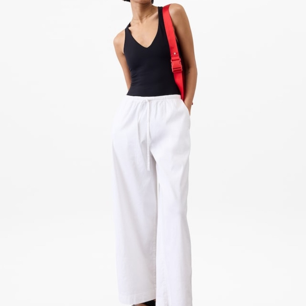 NWT Athleta “Paradise Mid Rise Wide Leg” XL Talk